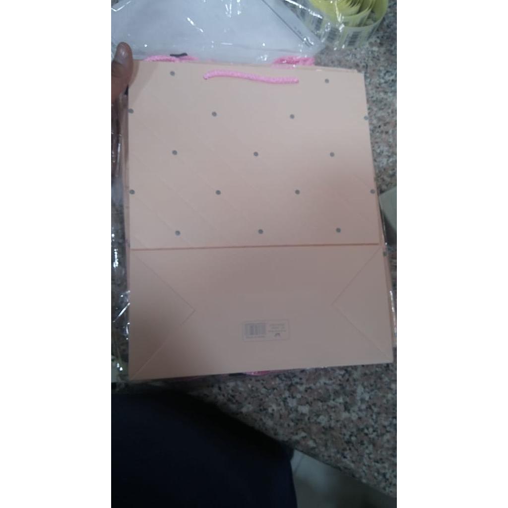 [كيس هدايا] كيس هدايا وسط منقط